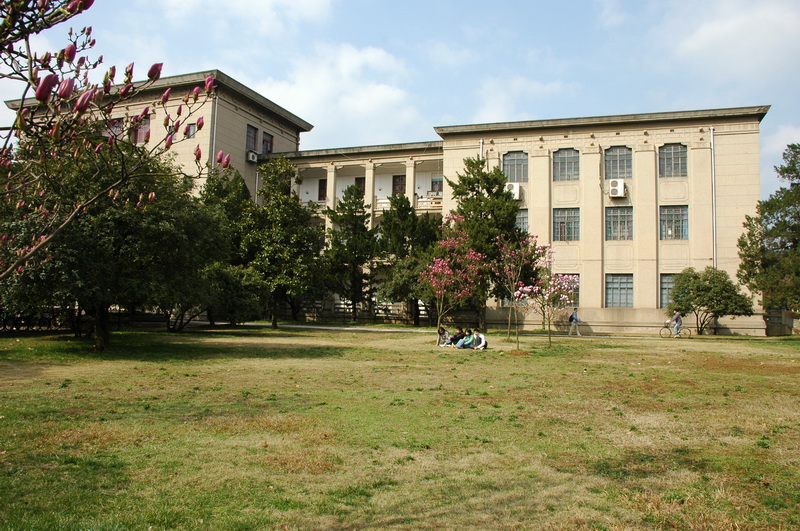 华中科技大学图书馆